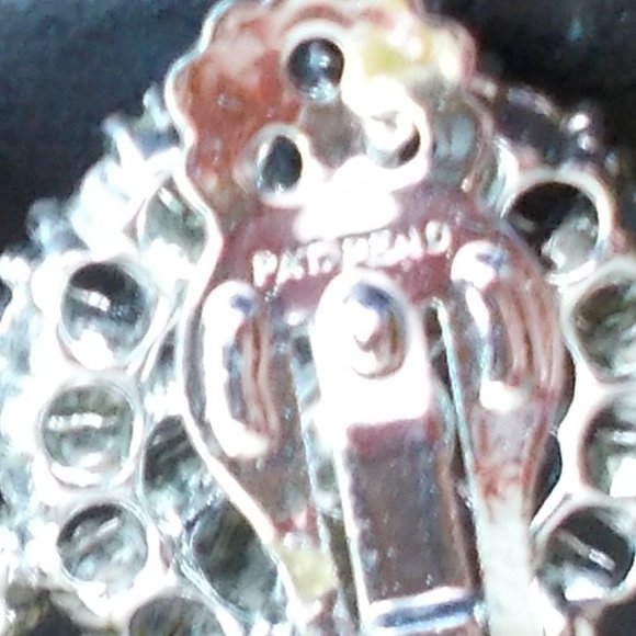 Vintage PAT PEND Rhinestone Earrings Clip On’s - Picture 7 of 8